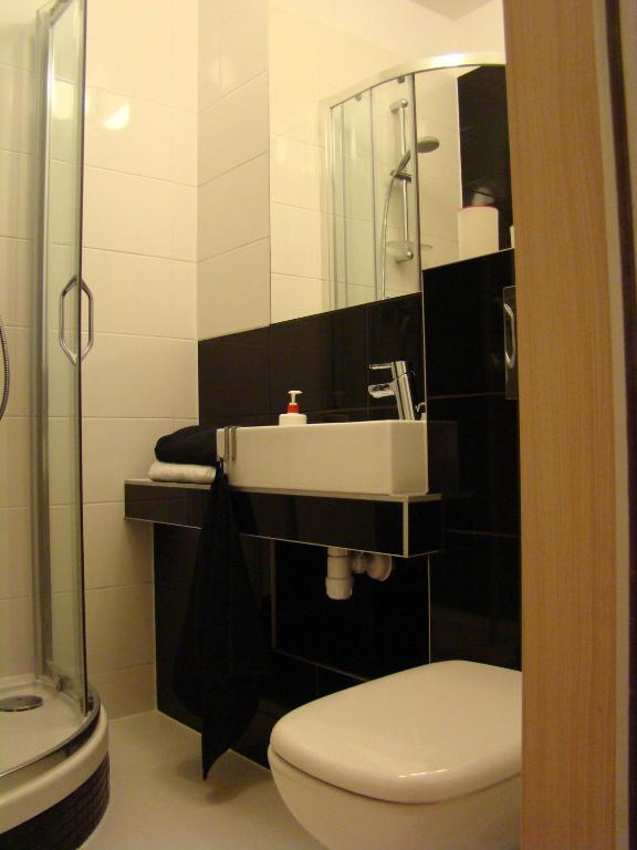 St. Dorothys Hostel - Apartments Вроцлав Номер фото